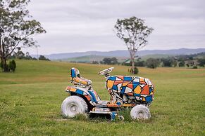 Outlook Hill Vineyard Cottages