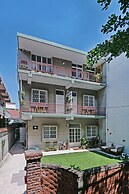 Civil Life Guesthouse Tainan