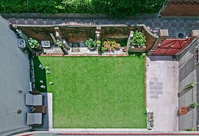 Civil Life Guesthouse Tainan