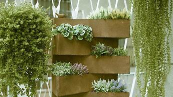 Civil Life Guesthouse Tainan