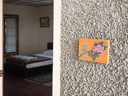 Lei Thar Gone Guest House
