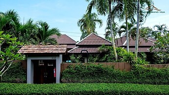 Nai Harn Grand Villa