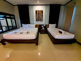 Nai Harn Grand Villa