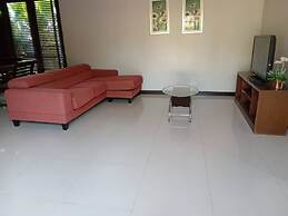 Nai Harn Grand Villa