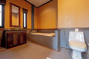Nai Harn Grand Villa