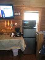 Alaska log cabins on the pond B & B