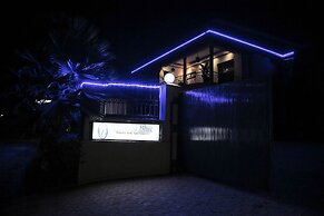 Victoria Blue Hotels & Apartments