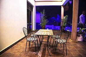 Victoria Blue Hotels & Apartments