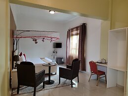 Garden Courts Hotel Masaka