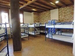 Albergue Santo Tomás de Canterbury - Hostel