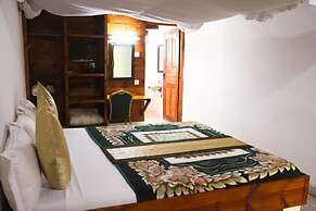 Pamoja Expeditions Lodge