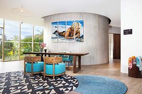 Hard Rock Hotel Maldives