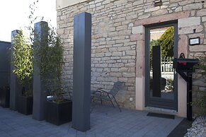 Appart Hotel Eugenie