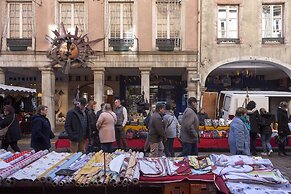 Appart Hotel Eugenie