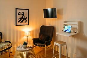 Appart Hotel Eugenie