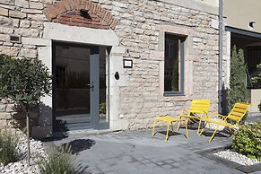 Appart Hotel Eugenie