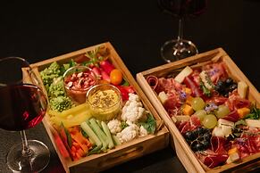 Appart Hotel Eugenie