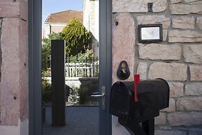 Appart Hotel Eugenie