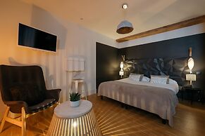 Appart Hotel Eugenie