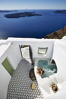 Gitsa Cliff Luxury Villa