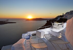 Gitsa Cliff Luxury Villa