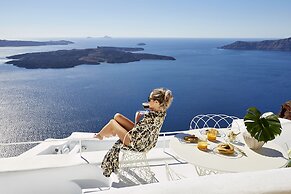 Gitsa Cliff Luxury Villa