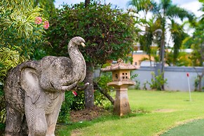 Stunning Luxury Golf and Pool Villas