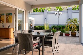 Stunning Luxury Golf and Pool Villas