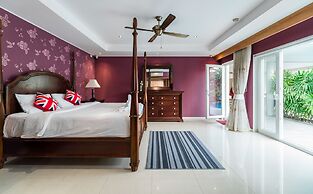 Stunning Luxury Golf and Pool Villas