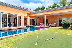Stunning Luxury Golf and Pool Villas