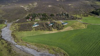 Miðdalskot Cottages