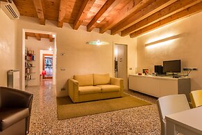 Rialto Mercato a Family Like at Home