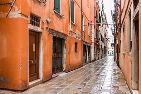 Rialto Mercato a Family Like at Home