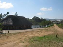 Noma Nini Lodge And Restaurant