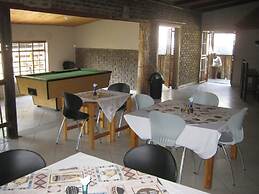 Noma Nini Lodge And Restaurant