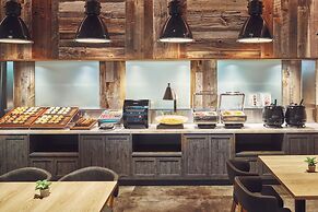 Holiday Inn Express Osaka City Centre - Midosuji by IHG