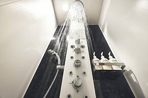 Holiday Inn Express Osaka City Centre - Midosuji by IHG