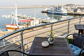 Sur la Mer - Pension & Restaurant