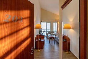 Sur la Mer - Pension & Restaurant