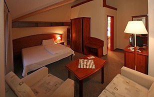 Sur la Mer - Pension & Restaurant