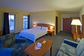 Sur la Mer - Pension & Restaurant