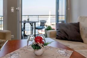 Sur la Mer - Pension & Restaurant