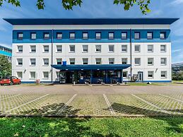 B&B HOTEL Freiburg-West