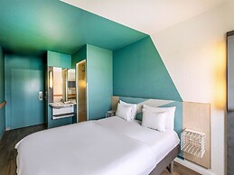 B&B HOTEL Freiburg-West