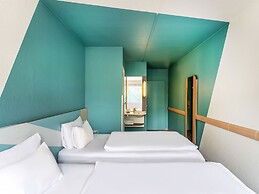 B&B HOTEL Freiburg-West