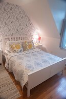 Moonshadow Bed and Breakfast