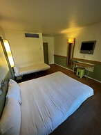 ibis budget Marseille Est Porte d'Aubagne