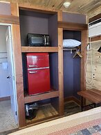 Sugarloaf Mountain Motel
