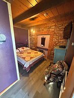 Sugarloaf Mountain Motel