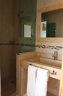 Hotel Los Pinos Express